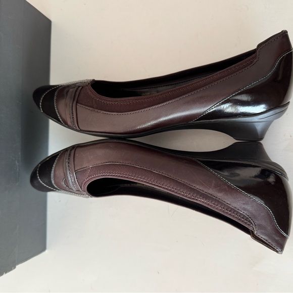 Tahari Dark Brown Leather and Patent Trim Low Heel Flats. Size: 8 - Picture 6 of 9